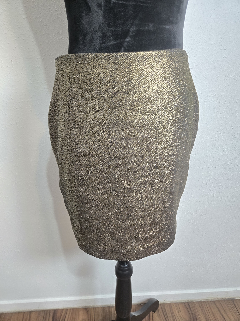 Metallic Gold Pencil Skirt Bcbg